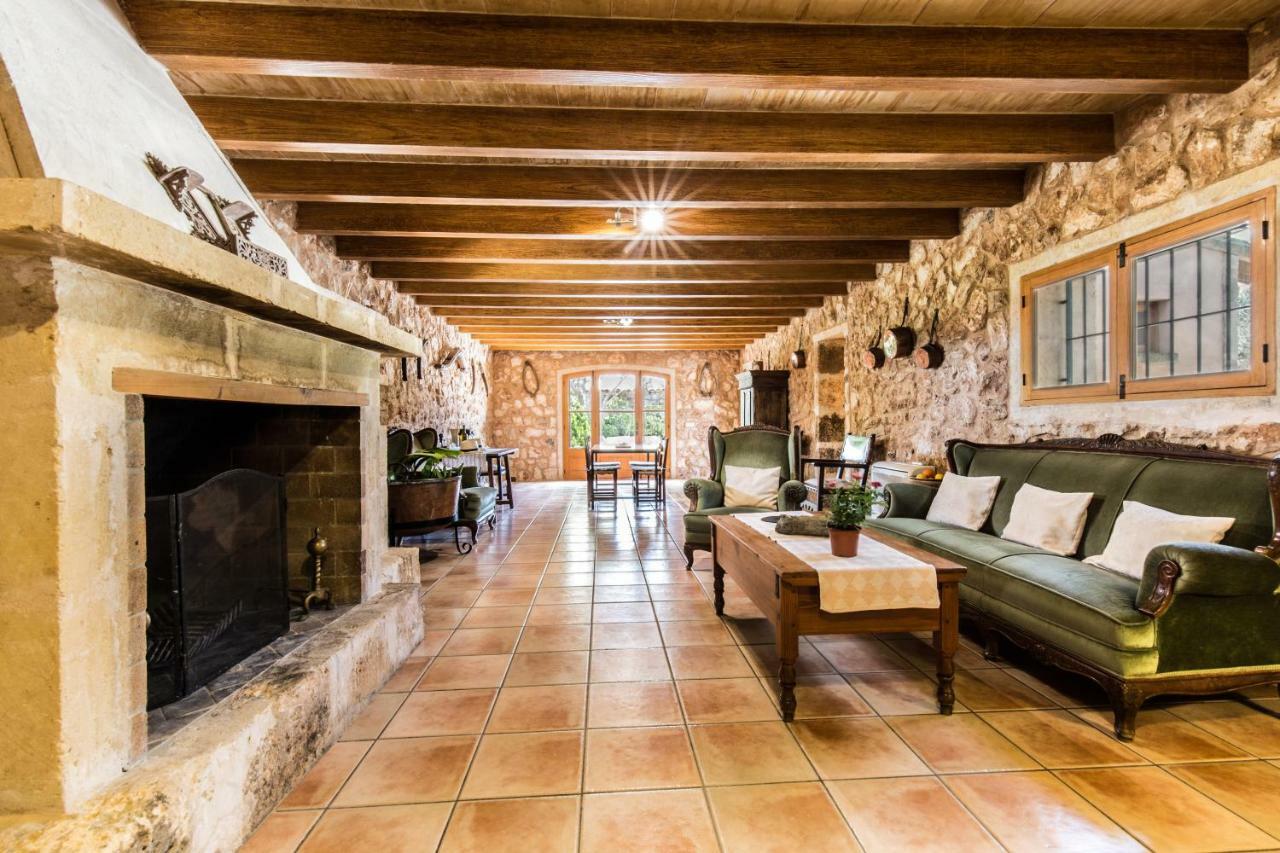 Finca Agroturismo Sa Cova Den Borino Campos  Exterior foto