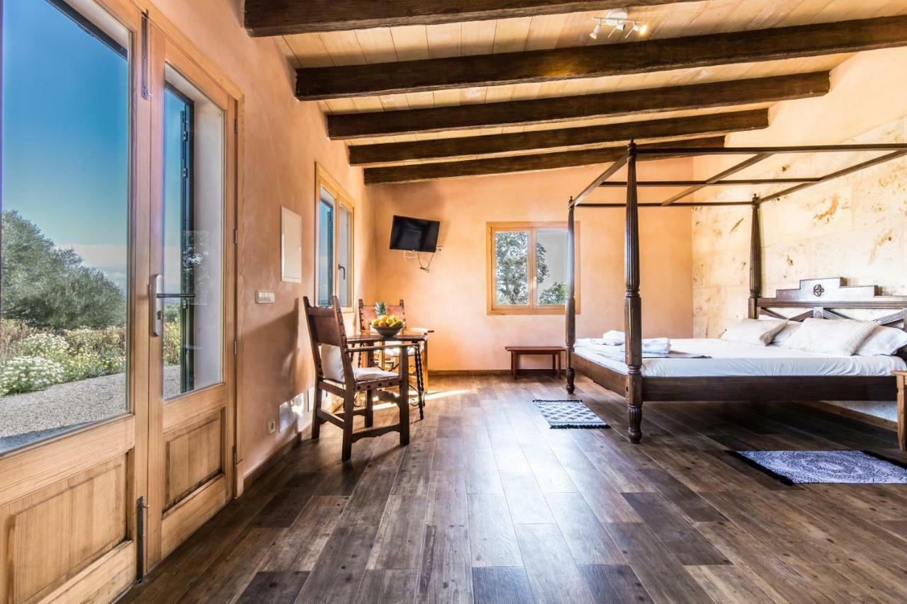 Finca Agroturismo Sa Cova Den Borino Campos  Exterior foto